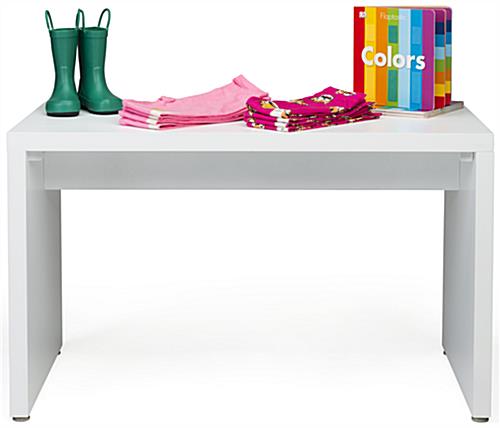 Small Nested Display Retail Fixture with Contemporary Design Modern Small Nested Display Retail Fixture
