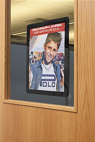 Sign holder that is double sided sign holder