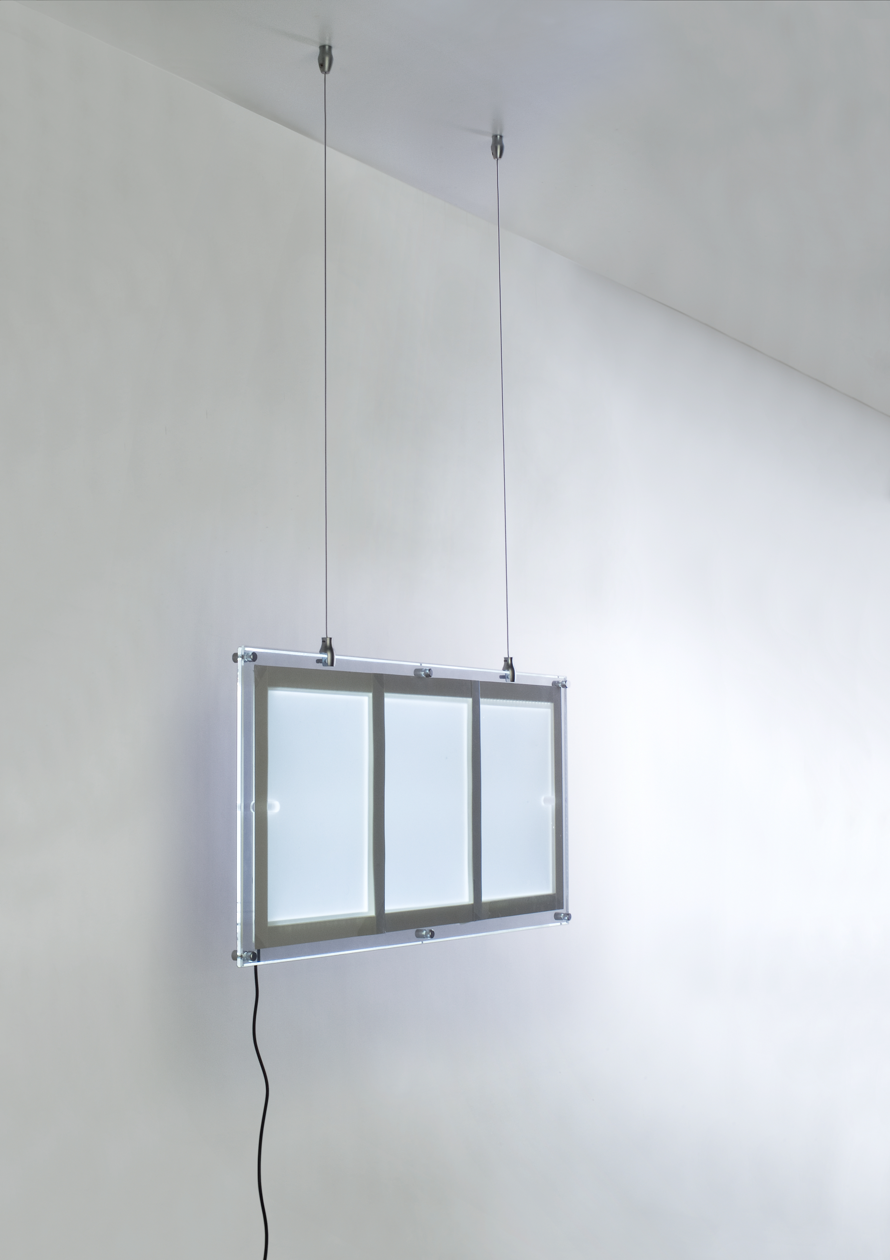 Backlit Frame With LED Backlighting | Displays2Go