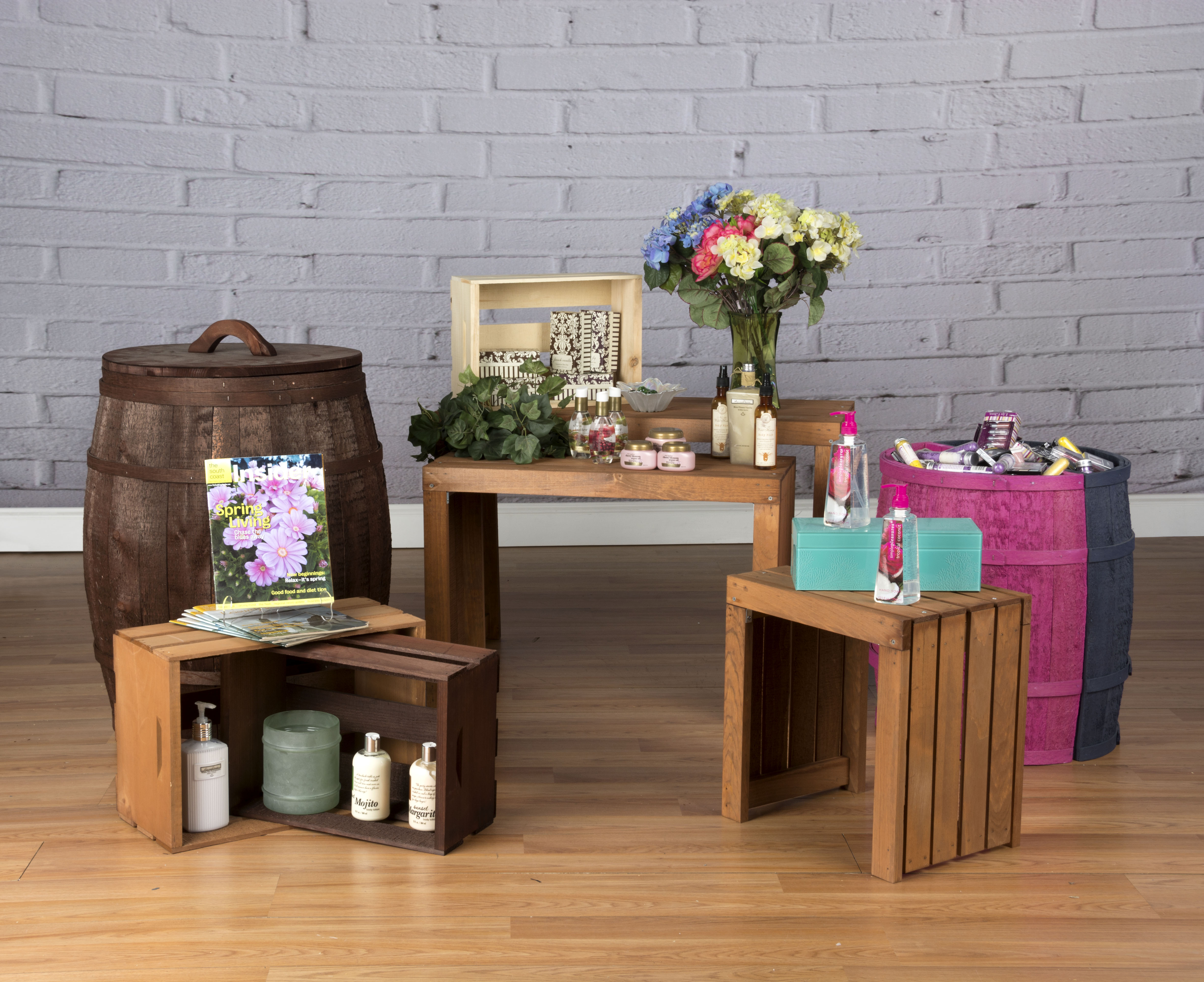 Green Barrel Display | Half Round | Displays2Go