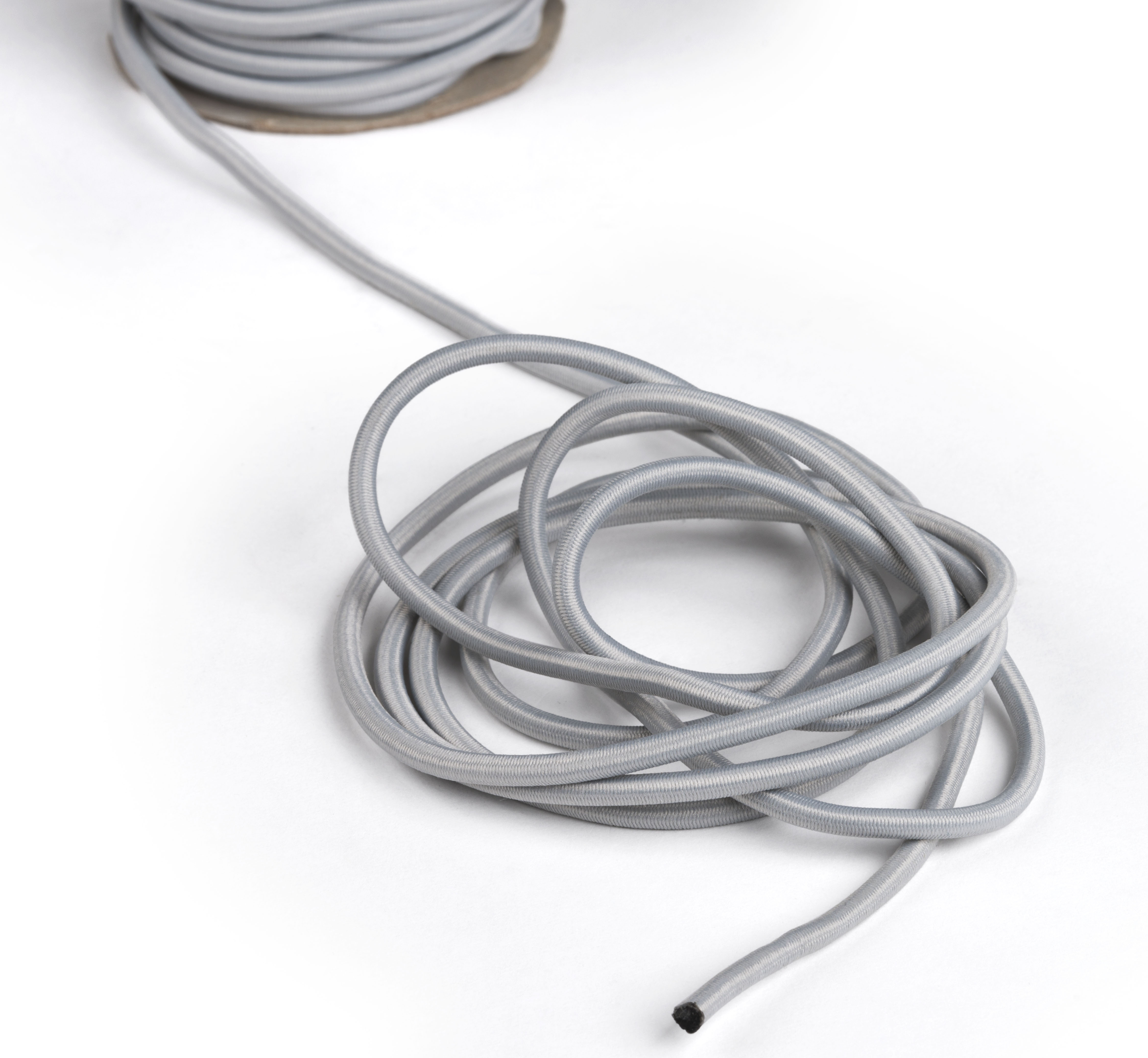 Set of (8) QueuePole.Slim 16” Stanchion Posts w/ 100’ Gray Elastic Cord - Silver - Image 5