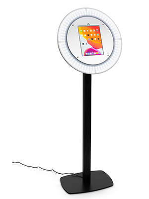 Height adjustable 10.2 iPad photo booth with ring light 