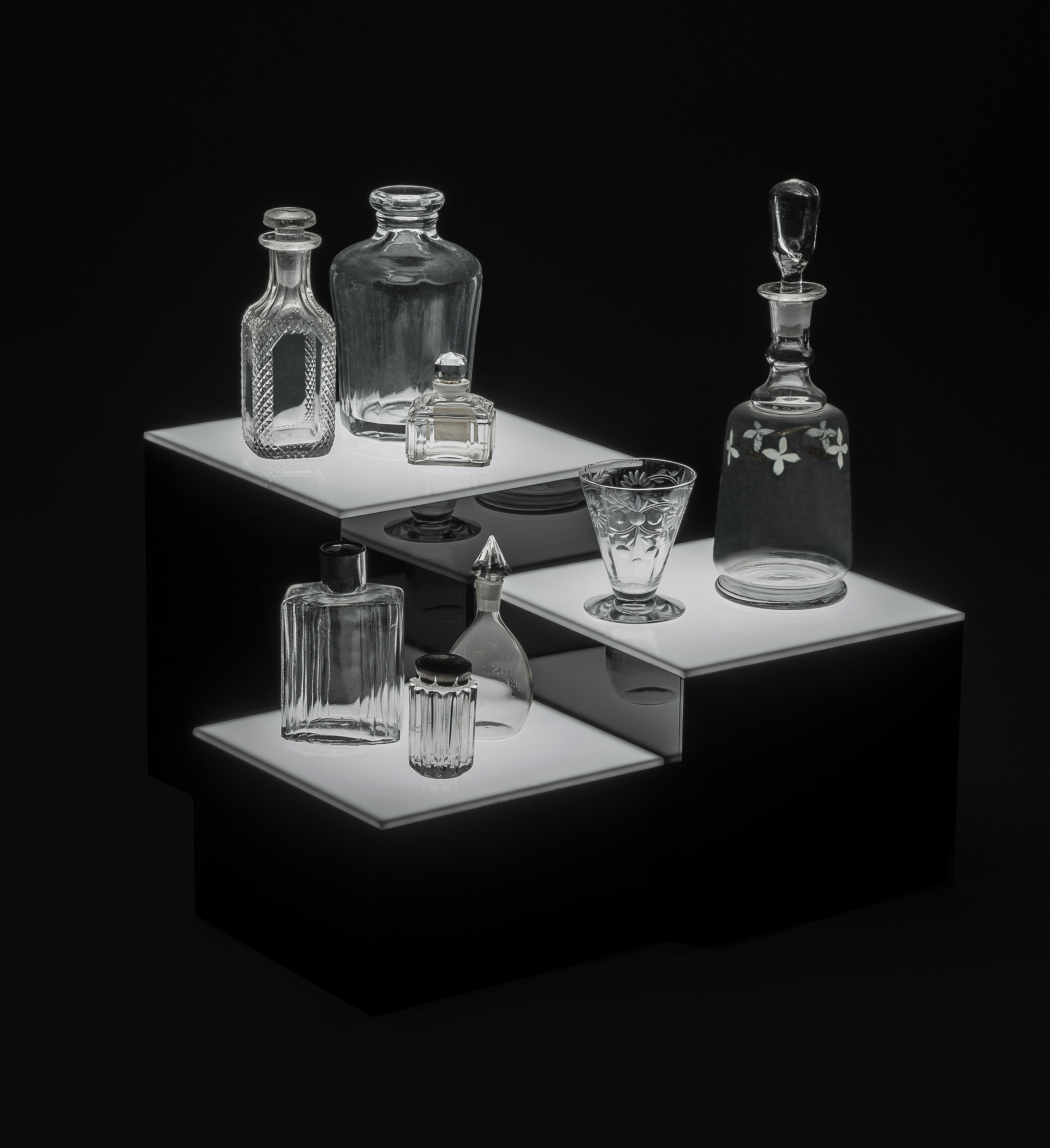 Led Stand Riser Lighted Cube Riser Set | Multi-Level LED Pedestal Display | Displays2Go