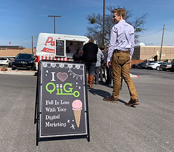 Outdoor displays & furnishings for business