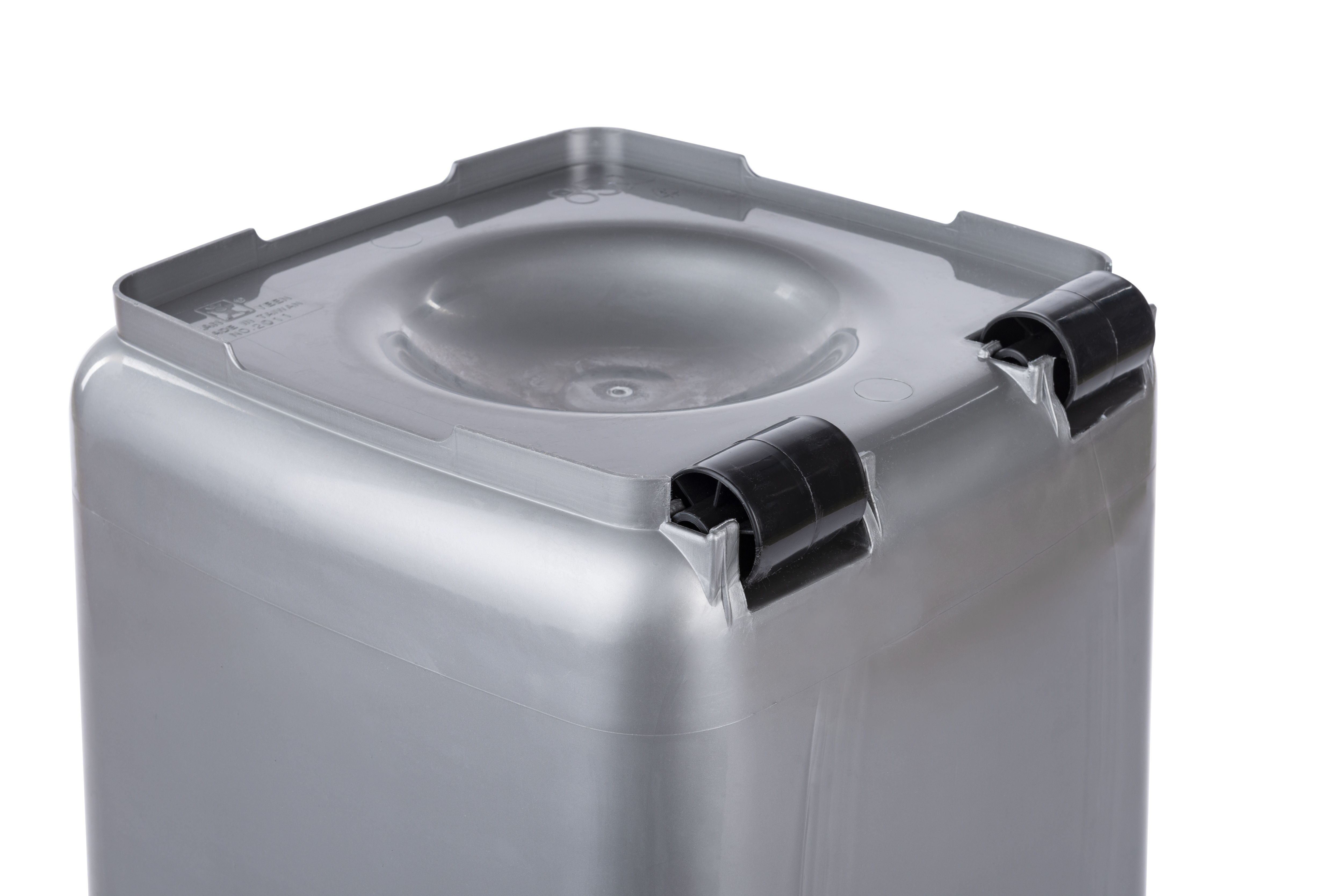 Trash Can Liner for 36 Gallon Receptacles - Gray - Image 3