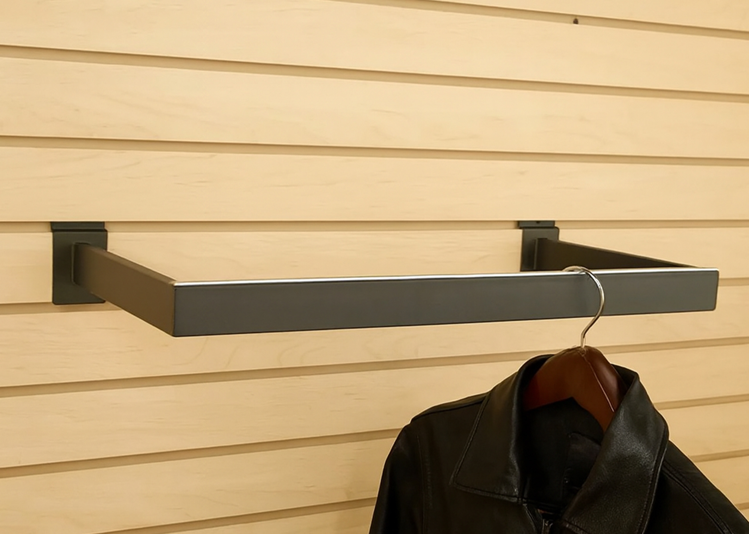 21.5" Slatwall U-Shaped Hangrail, With Rectangular Tubing - Image 2