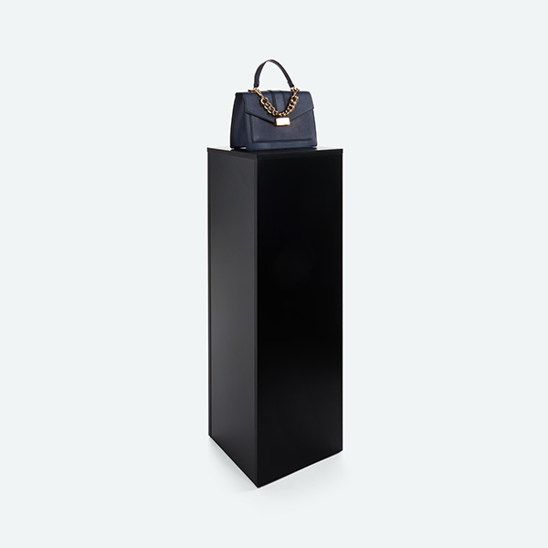 Retail pedestal