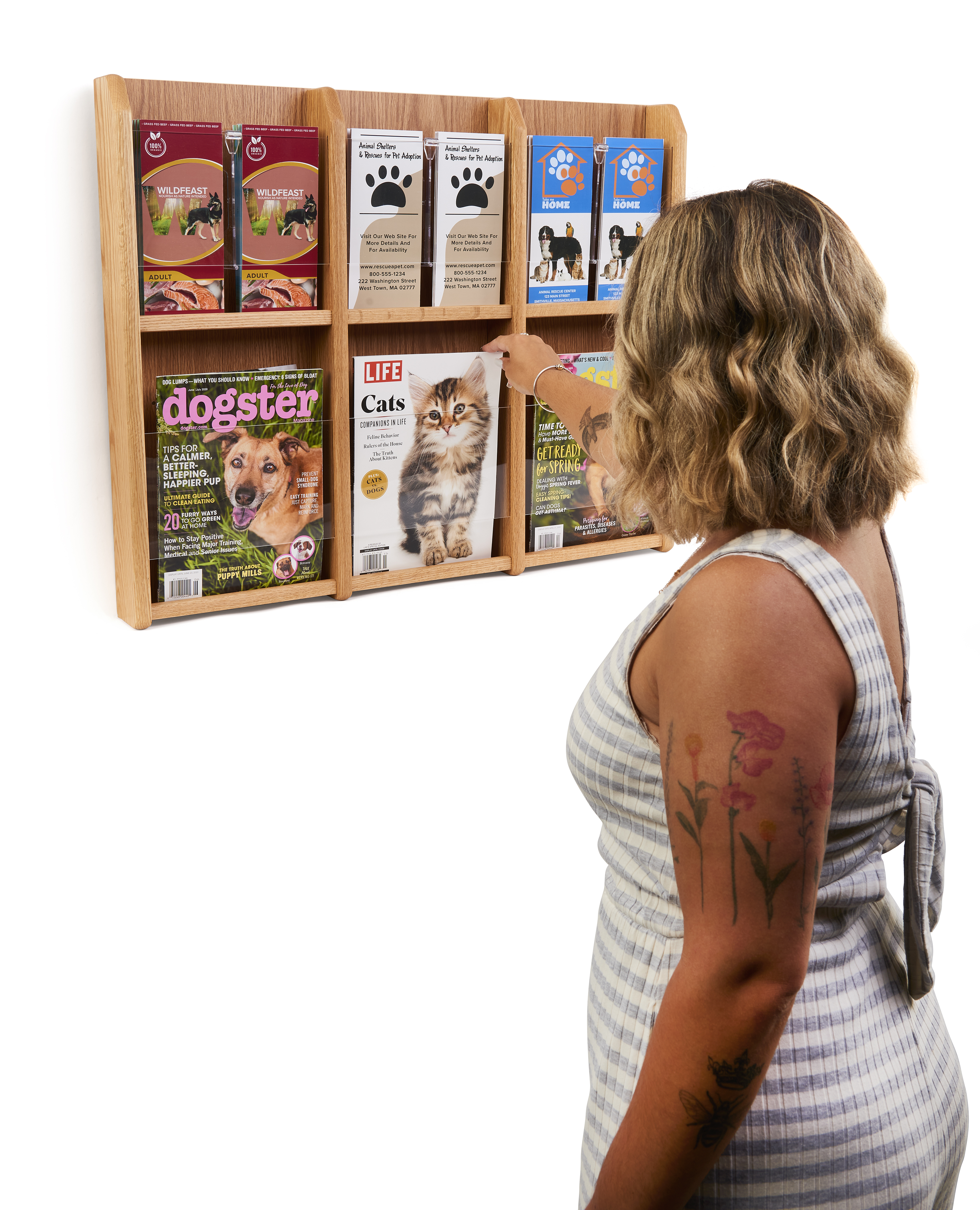 Adjustable Magazine Racks Hanging Magazine Rack with Adjustable Pockets |Light Oak Finish ...