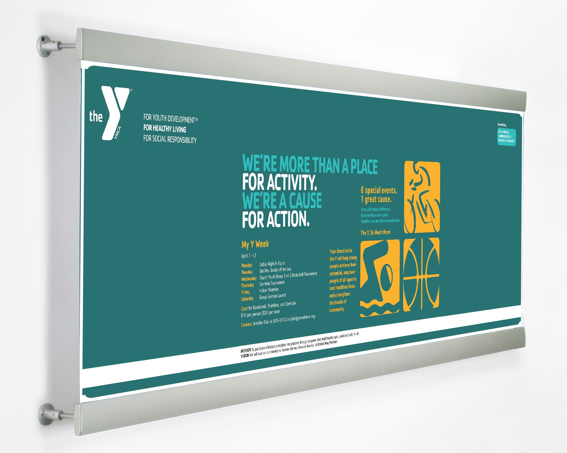 Image Frame w/ Straight Design Showcases Large Print Advertisements ...