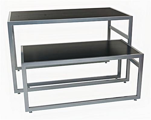Set of two nesting display tables
