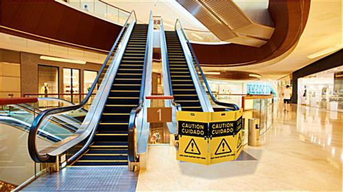 Interlocking caution barricade with bilingual messaging 