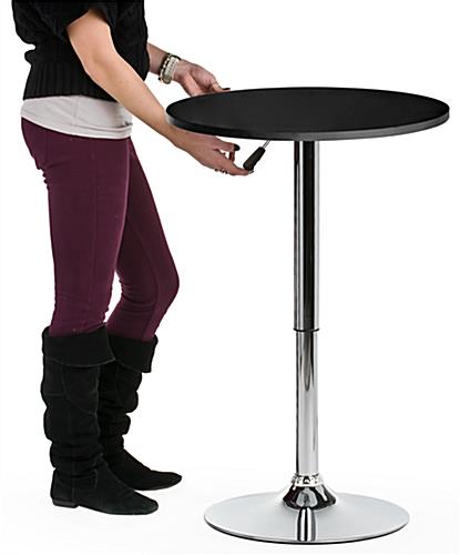 Hydraulic Bar Table is Easy to Adjust