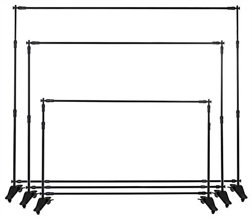 Mobile step and repeat backwall frame with adjustable width and height