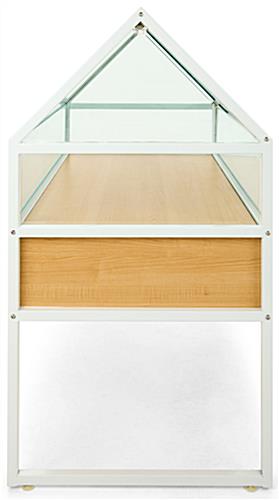 Table showcase display with ample surface area