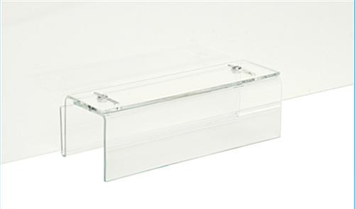 Clear acrylic cubicle extender with easy mounting mechanism 