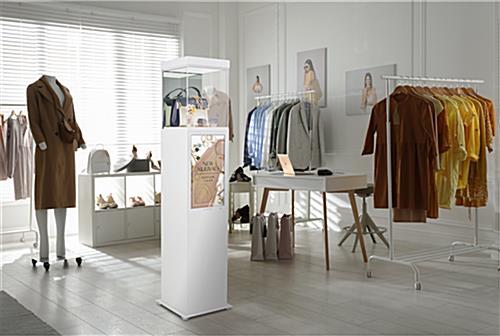 Exhibit pedestal case with video screen for retail use
