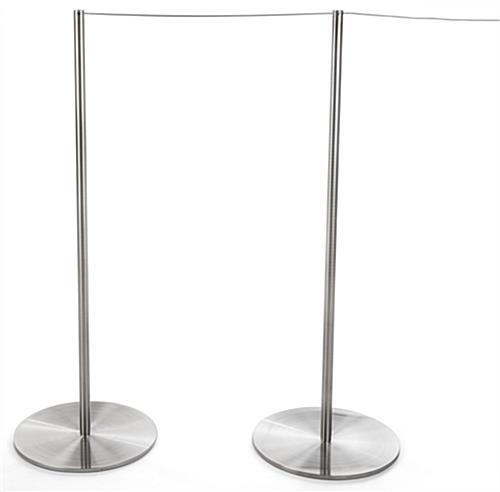 2 Attached Posts and Rope of the 10-Stanchion Silver Museum Barrier Set