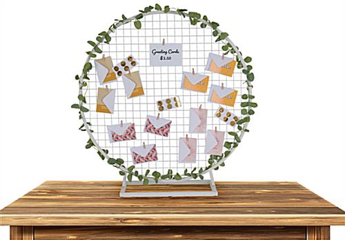 Tabletop wreath hoop with grid and max weight capacity of 22 pounds