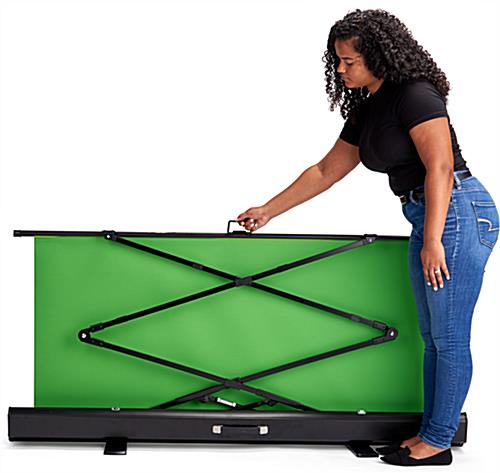 Retractable green screen banner stand with a collapsible design
