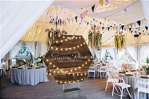 Hexagonal fabric pop up display will help make an occasion more special 