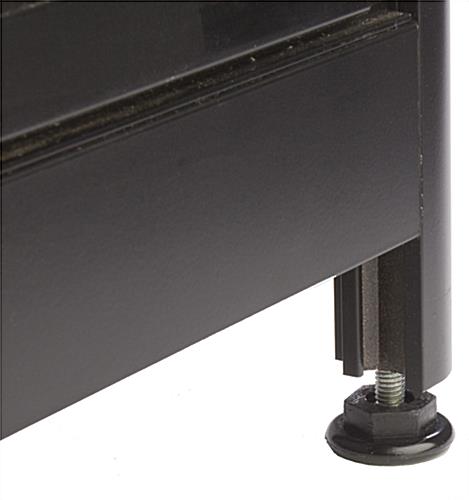 LED Glass Counter Corner, 22" Shelf Depth