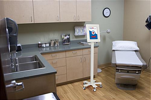 Tablet mount medical rolling cart with landscape orientation 