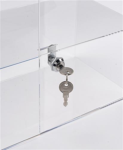 Acrylic display case includes 2 keys
