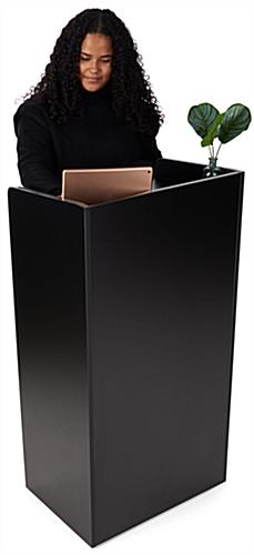 Hostess Cart, Melamine