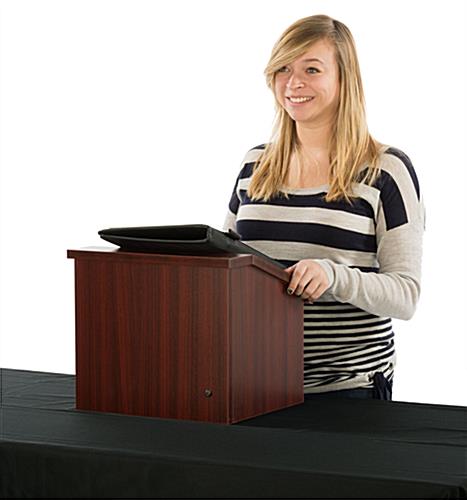 Collapsible Countertop Podium has Lip for Securing Presentation Notes