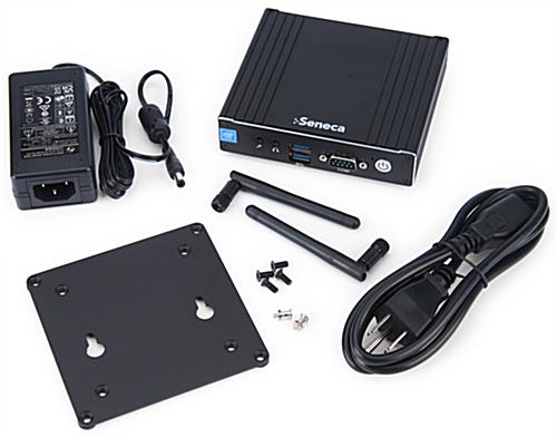 Digital multimedia player with VESA and wall mounting bracket 