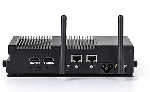 solid state digital signage player outputs in 4K to single display