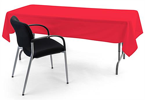 Red rectangle tablecloths with 6 foot design