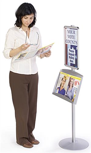 Sign Holders: w/Literature Pocket