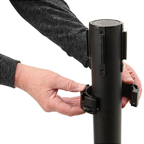 Slatwall merchandiser with four pole collars 