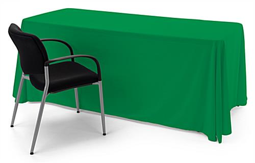Kelly Green polyester table cover is easy to clean 