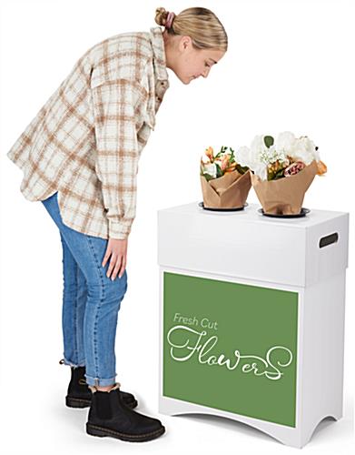 Commercial flower display stands with max weight capacity of 20 pounds