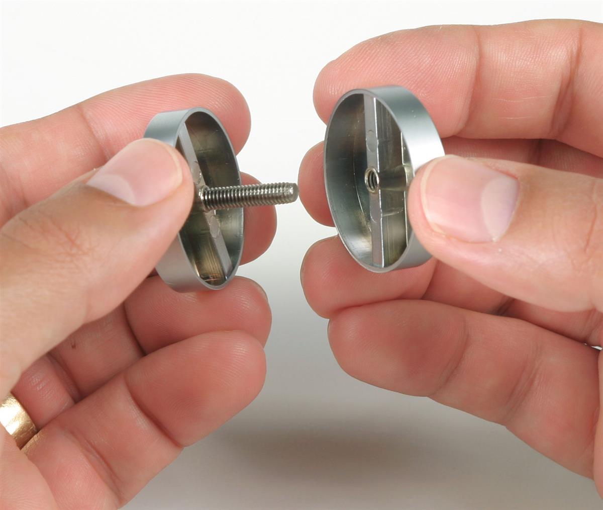 Decorative Hardware | Sandwich Caps | Displays2Go