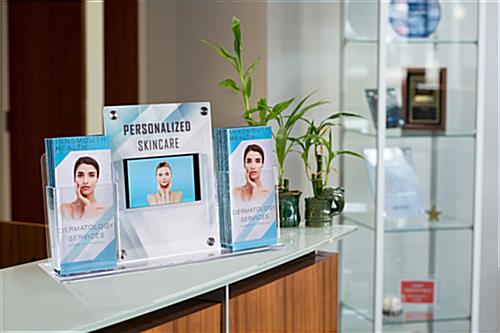 Customizable counter brochure display with multimedia sign